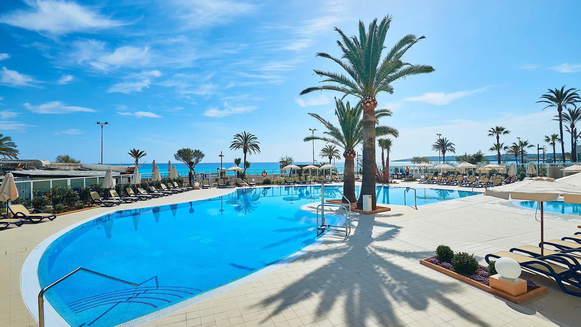 Hipotels Mercedes Aparthotel Cala Millor   Cala Millor (Mallorca)