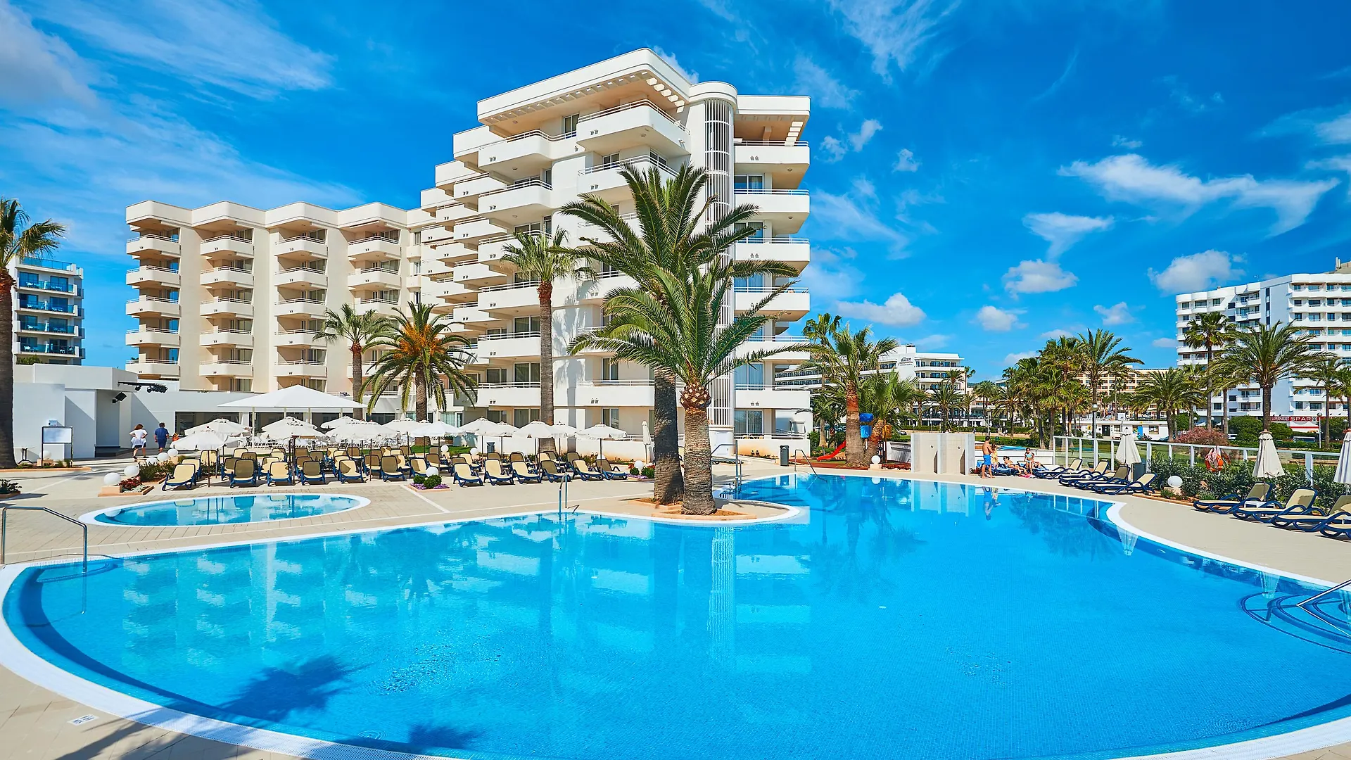 Hipotels Mercedes Aparthotel Cala Millor  4*, Cala Millor (Mallorca) Hiszpania