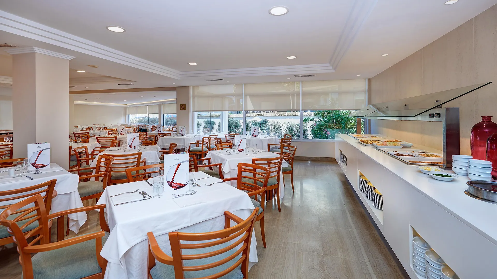 Hipotels Mercedes Aparthotel Cala Millor  Cala Millor (Mallorca)